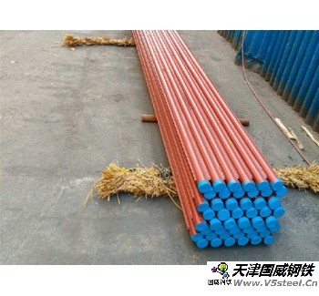 成排螺旋段水冷壁/40×7.5，5根水冷壁管一排，長(zhǎng)6米，管節(jié)距55，6片鰭片連接，鰭片規(guī)格15×6，15CrMo
